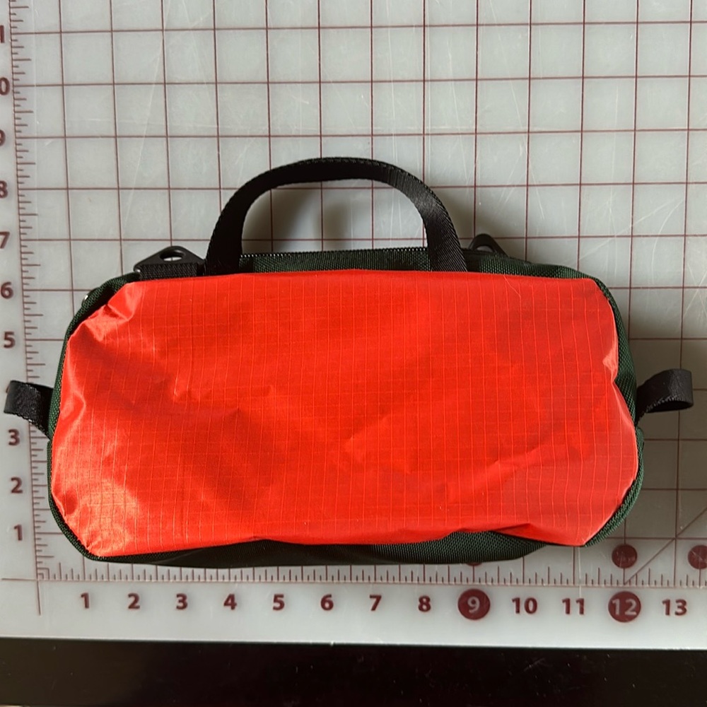 NWOT Tom Bihn mystery grab bag large